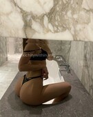 Анкета проститутки Эвелина - метро Покровское-Стрешнево, возраст - 23